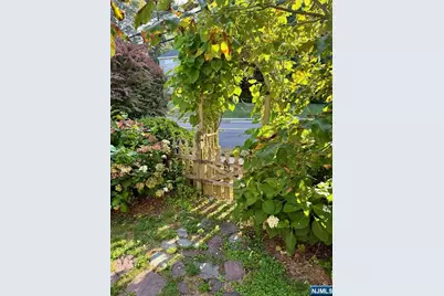 411 Prospect Street, Ridgewood, NJ 07450 - Photo 43