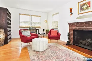 411 Prospect St, Ridgewood, NJ 07450 - Photo 9