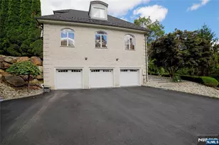 49 Cherokee Ct, Sparta Township, NJ 07871 - Photo 5