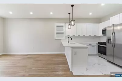 67 Brookdale Avenue, Newark, NJ 07106 - Photo 5
