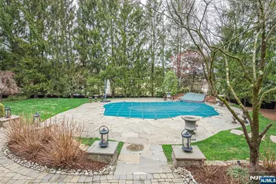 5 Blackberry Lane, Caldwell, NJ 07006 - Photo 43