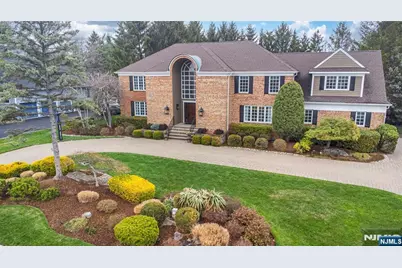 5 Blackberry Lane, Caldwell, NJ 07006 - Photo 1