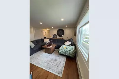 352 New York Avenue 2 #2, Lyndhurst Township, NJ 07071 - Photo 3