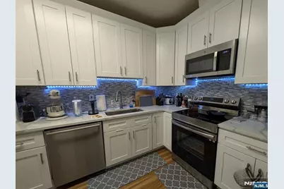 5808 Washington Street 310 #310, West New York, NJ 07093 - Photo 3