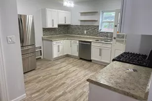 77 Ross St, East Orange, NJ 07018 - Photo 5