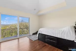 912 Cherokee Ln, Franklin Lakes, NJ 07417 - Photo 41