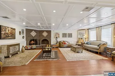 912 Cherokee Lane, Franklin Lakes, NJ 07417 - Photo 11