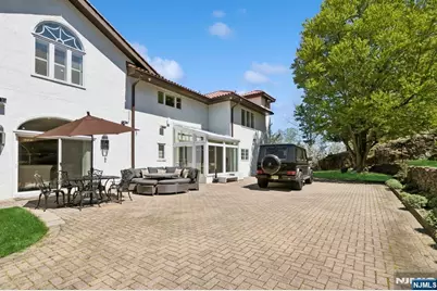 912 Cherokee Lane, Franklin Lakes, NJ 07417 - Photo 49