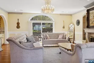 912 Cherokee Ln, Franklin Lakes, NJ 07417 - Photo 31