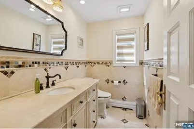 912 Cherokee Lane, Franklin Lakes, NJ 07417 - Photo 35