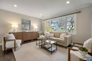 28 Princeton Pl, Glen Rock, NJ 07452 - Photo 5