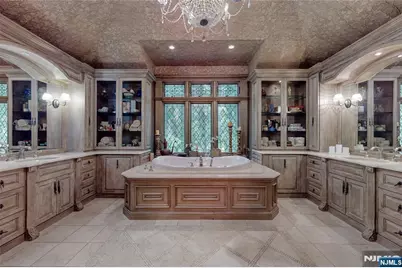 69 Knollwood Road, Upper Saddle River, NJ 07458 - Photo 23