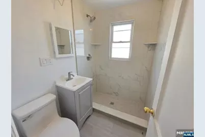 683 Kingsland, Lyndhurst Township, NJ 07071 - Photo 7