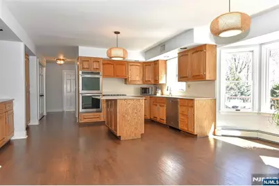 10 Knollwood Road, Upper Saddle River, NJ 07458 - Photo 13