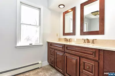 10 Knollwood Road, Upper Saddle River, NJ 07458 - Photo 27