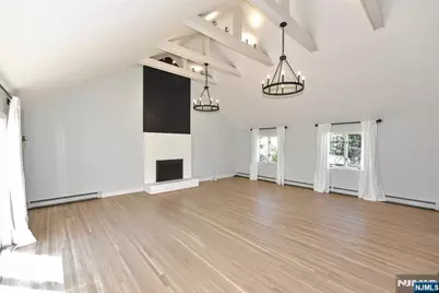 10 Knollwood Road, Upper Saddle River, NJ 07458 - Photo 11