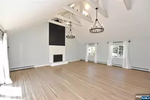 10 Knollwood Rd, Upper Saddle River, NJ 07458 - Photo 11