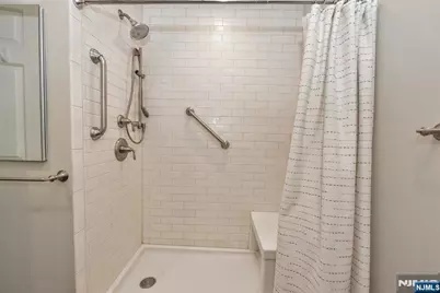 79 Konight Court 79 #79, Mahwah, NJ 07430 - Photo 11