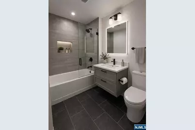 80 Union Place, Ridgefield Park, NJ 07660 - Photo 13