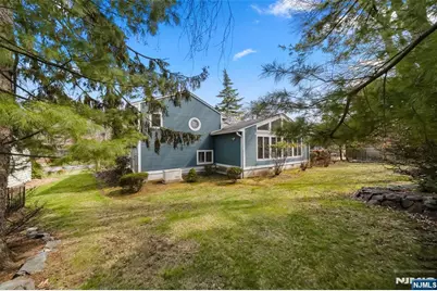 67 Stewart Street, Demarest, NJ 07627 - Photo 37