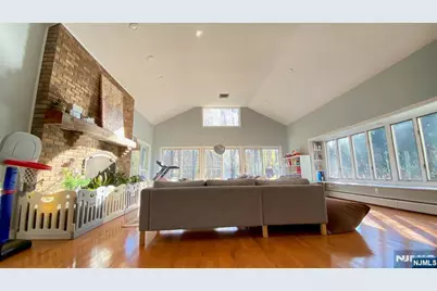 102 Saddle River Road, Saddle River, NJ 07458 - Photo 11