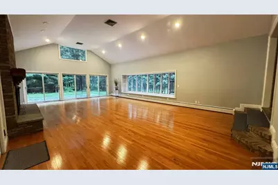 102 Saddle River Road, Saddle River, NJ 07458 - Photo 5