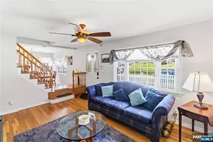 569 Linden Ave, Teaneck Township, NJ 07666 - Photo 9