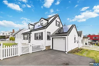 569 Linden Avenue, Teaneck Township, NJ 07666 - Photo 3