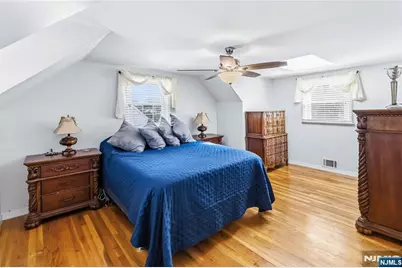 569 Linden Avenue, Teaneck Township, NJ 07666 - Photo 21