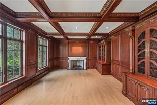 2 Alford Dr, Saddle River, NJ 07458 - Photo 9