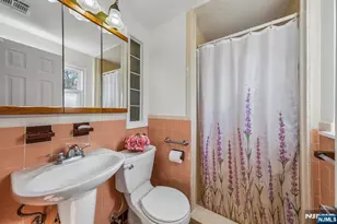 576 Thurnau Dr, River Vale Township, NJ 07675 - Photo 27