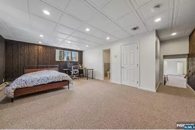 576 Thurnau Drive, River Vale Township, NJ 07675 - Photo 17