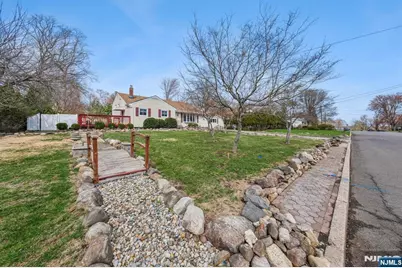 576 Thurnau Drive, River Vale Township, NJ 07675 - Photo 33