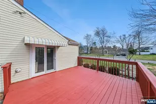 576 Thurnau Dr, River Vale Township, NJ 07675 - Photo 27