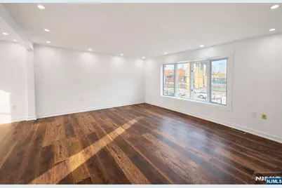 87 Merseles Street 2 #2, Jersey City, NJ 07302 - Photo 5