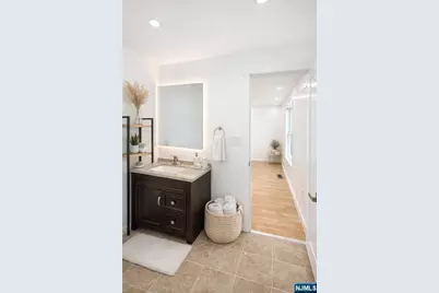 87 Merseles Street 2 #2, Jersey City, NJ 07302 - Photo 29