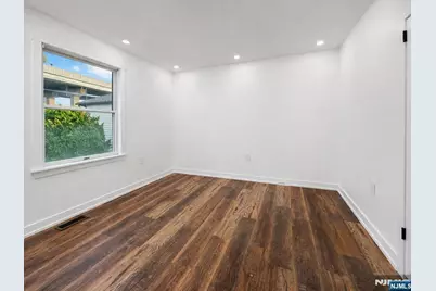 87 Merseles Street 2 #2, Jersey City, NJ 07302 - Photo 25