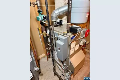 41 N 11th, Paterson, NJ 07522 - Photo 31