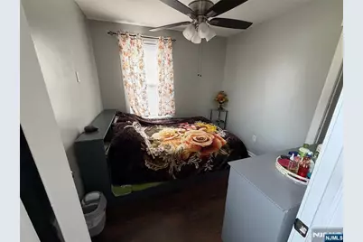 41 N 11th, Paterson, NJ 07522 - Photo 11