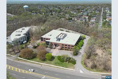 1000 Sylvan Avenue, Englewood Cliffs, NJ 07632 - Photo 35