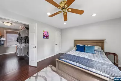 453 Fort Lee Road, Leonia, NJ 07605 - Photo 9