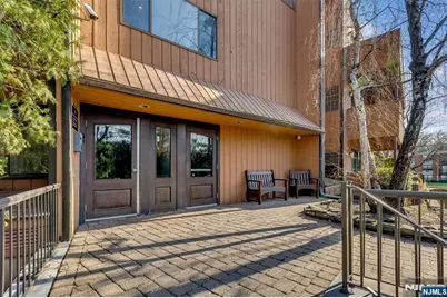 971 Bloomfield Avenue 12 #12, Glen Ridge, NJ 07028 - Photo 5