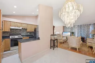 674 Berkeley Ave, Orange, NJ 07050 - Photo 9