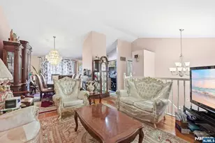 674 Berkeley Ave, Orange, NJ 07050 - Photo 3