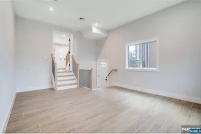 128 Edsall Boulevard A #A, Palisades Park, NJ 07650 - Photo 5