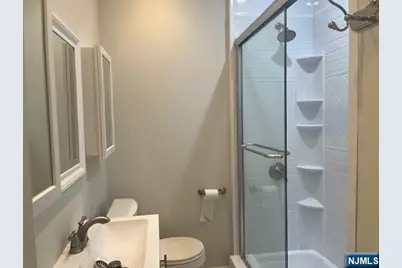 211 14th Street 3R #3R, Hoboken, NJ 07030 - Photo 19