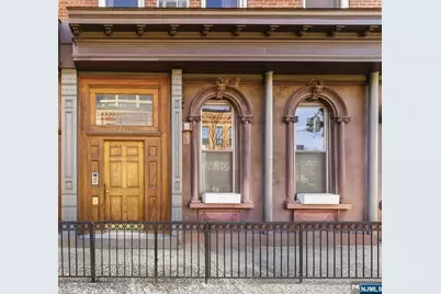 211 14th Street 3R #3R, Hoboken, NJ 07030 - Photo 3