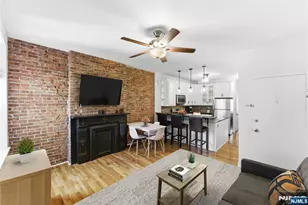 211 14th Street 3R, Hoboken, NJ 07030 - Photo 1