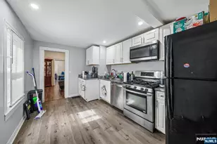 44 State St, East Orange, NJ 07017 - Photo 13