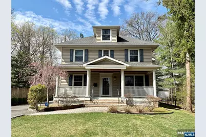 38 Walthery Avenue, Ridgewood, NJ 07450 - Photo 1